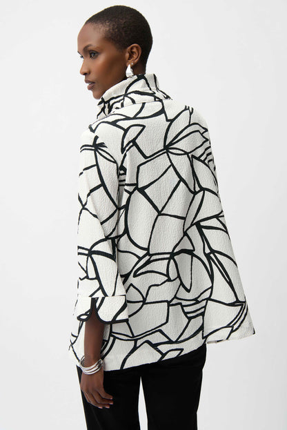 Seersucker Abstract Print Trapeze Jacket. Style JR261239