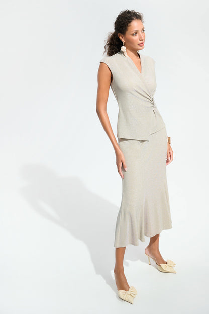 Sparkle Knit Trumpet Skirt. Style JR261748