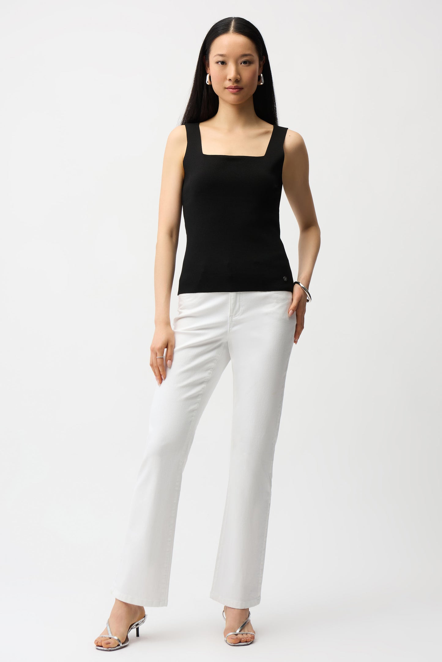 Square Neck Fitted Camisole. Style JR261923