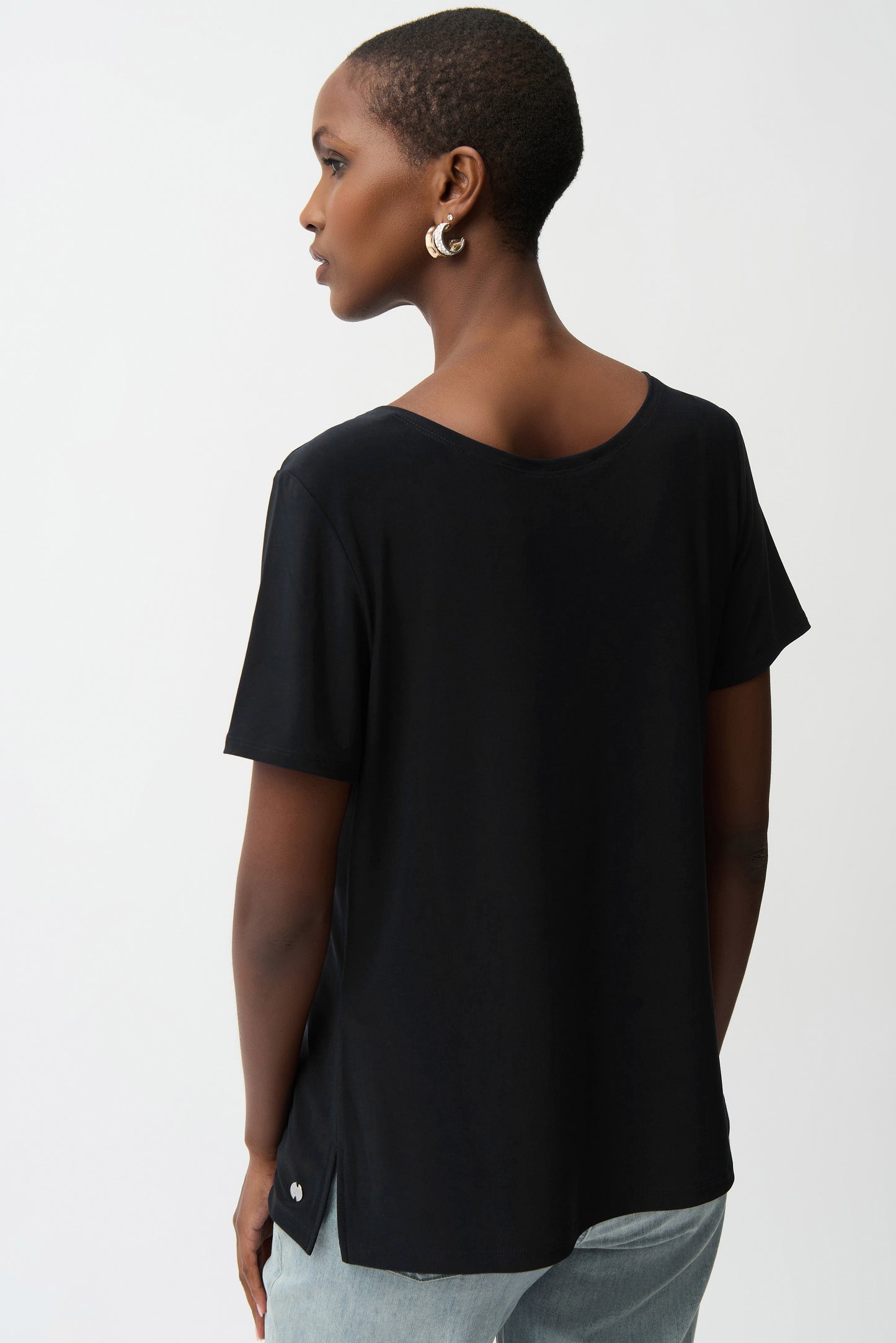 Fit & Flare Short Sleeve Scoop Neck Top. Style JR261940