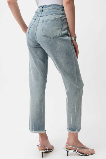 Straight Crop Rhinestones Stripes Jean. Style JR261945