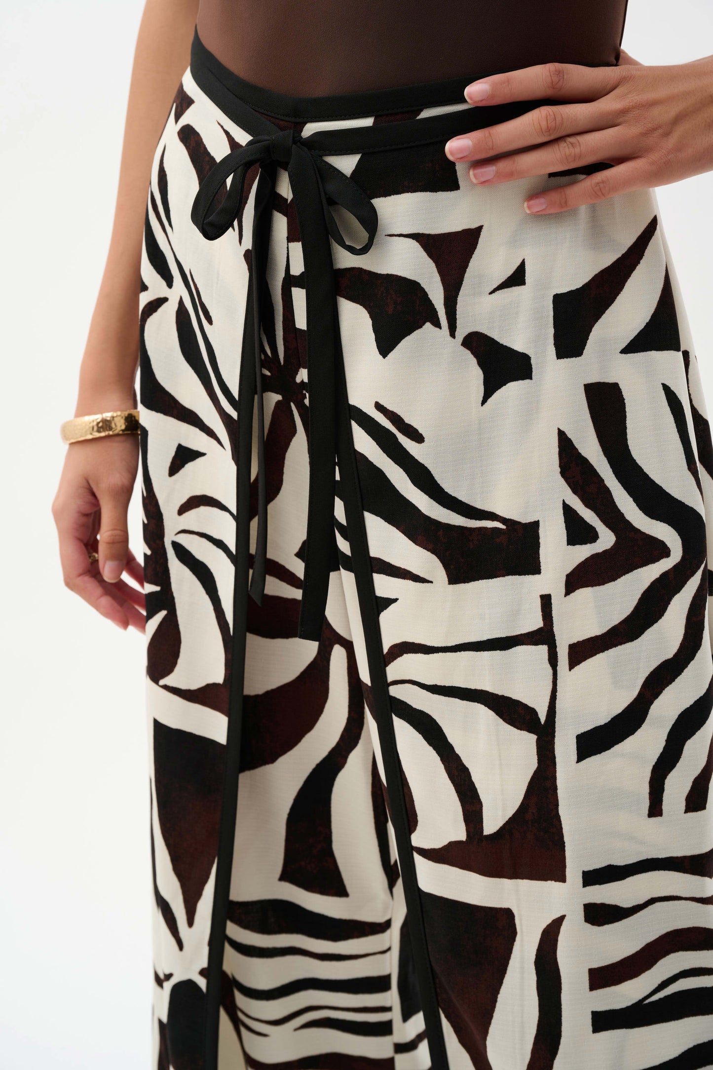 Woven Gauze Tropical Print Wide Leg Pants. Style JR262056