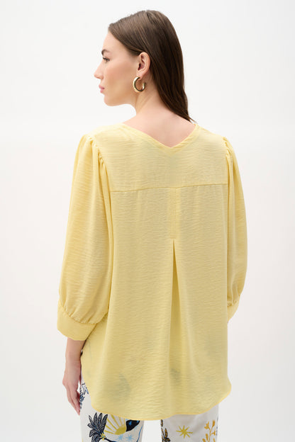 Woven Gauze Trapeze Puff Sleeves Top. Style JR262090