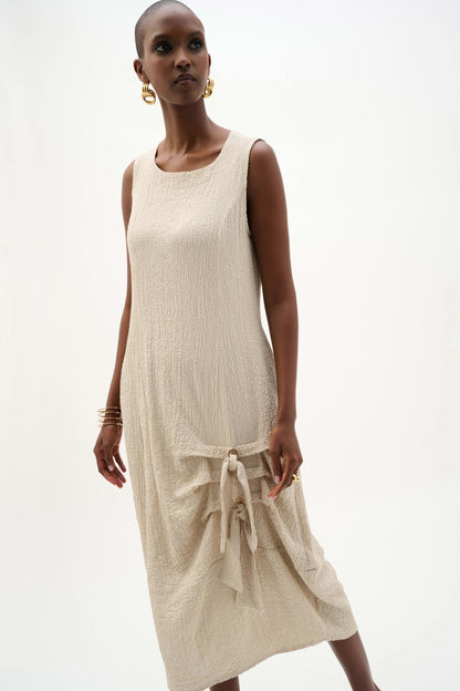 Seersucker Ring & Tie Detail Cocoon Dress. Style JR262172