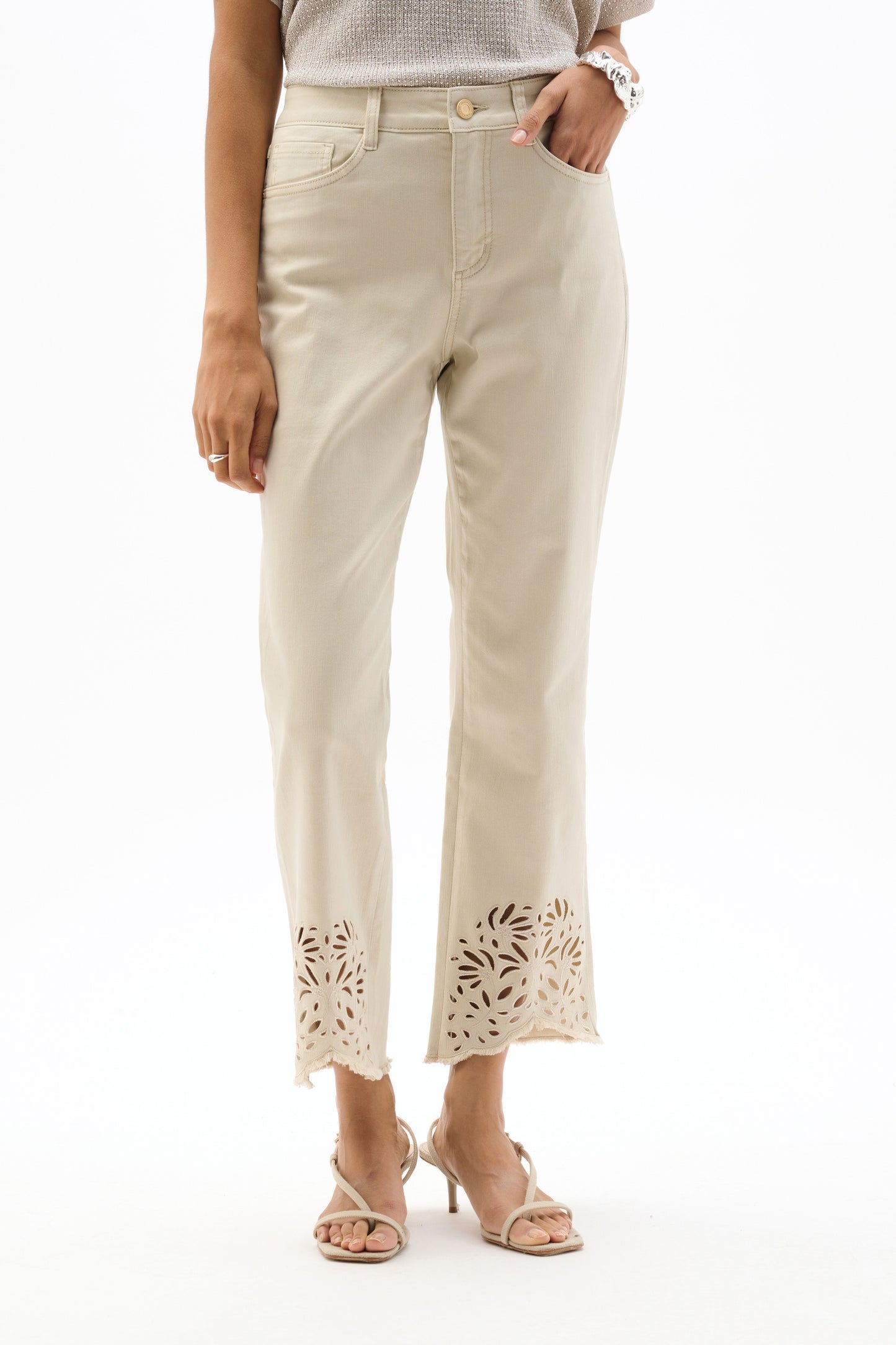 Flower Embroidery Hem Repreve® Straight Leg Jeans. Style JR262980