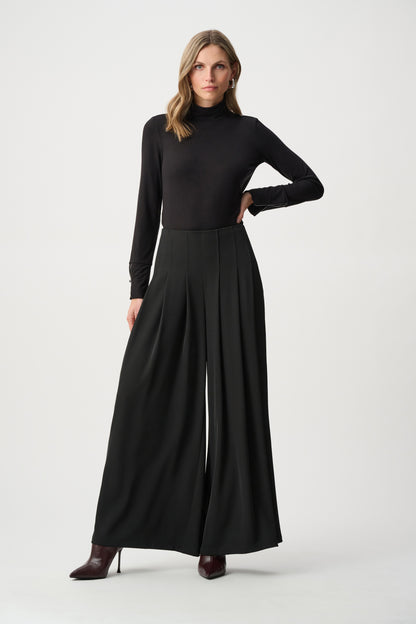 Woven Twill Wide-Leg Pants. Style JR263040