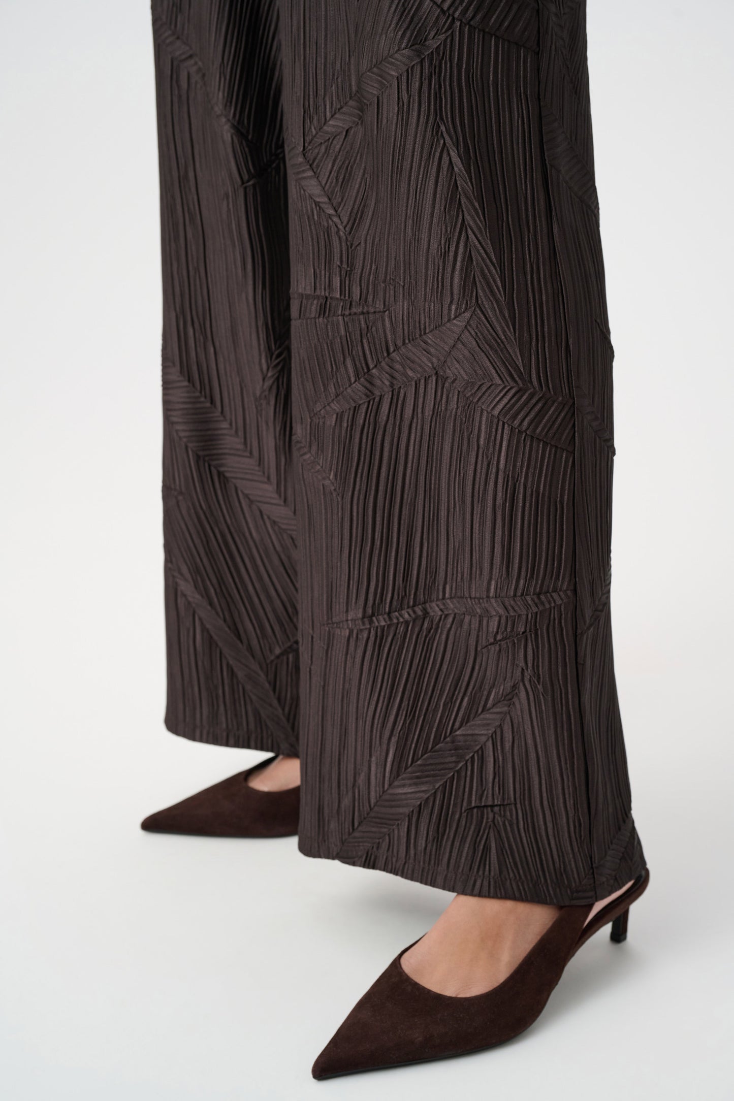 Pleated Satin Pull-On Wide-Leg Pants. Style JR263052