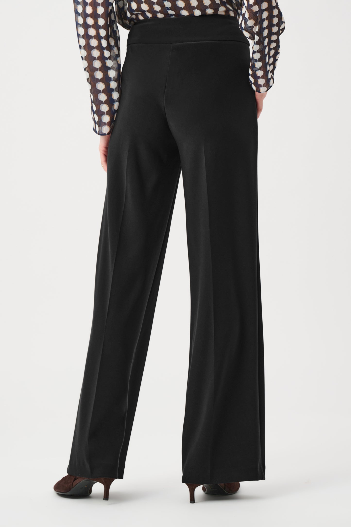 Silky Knit Wide-Leg Pull-On Pants. Style JR263074