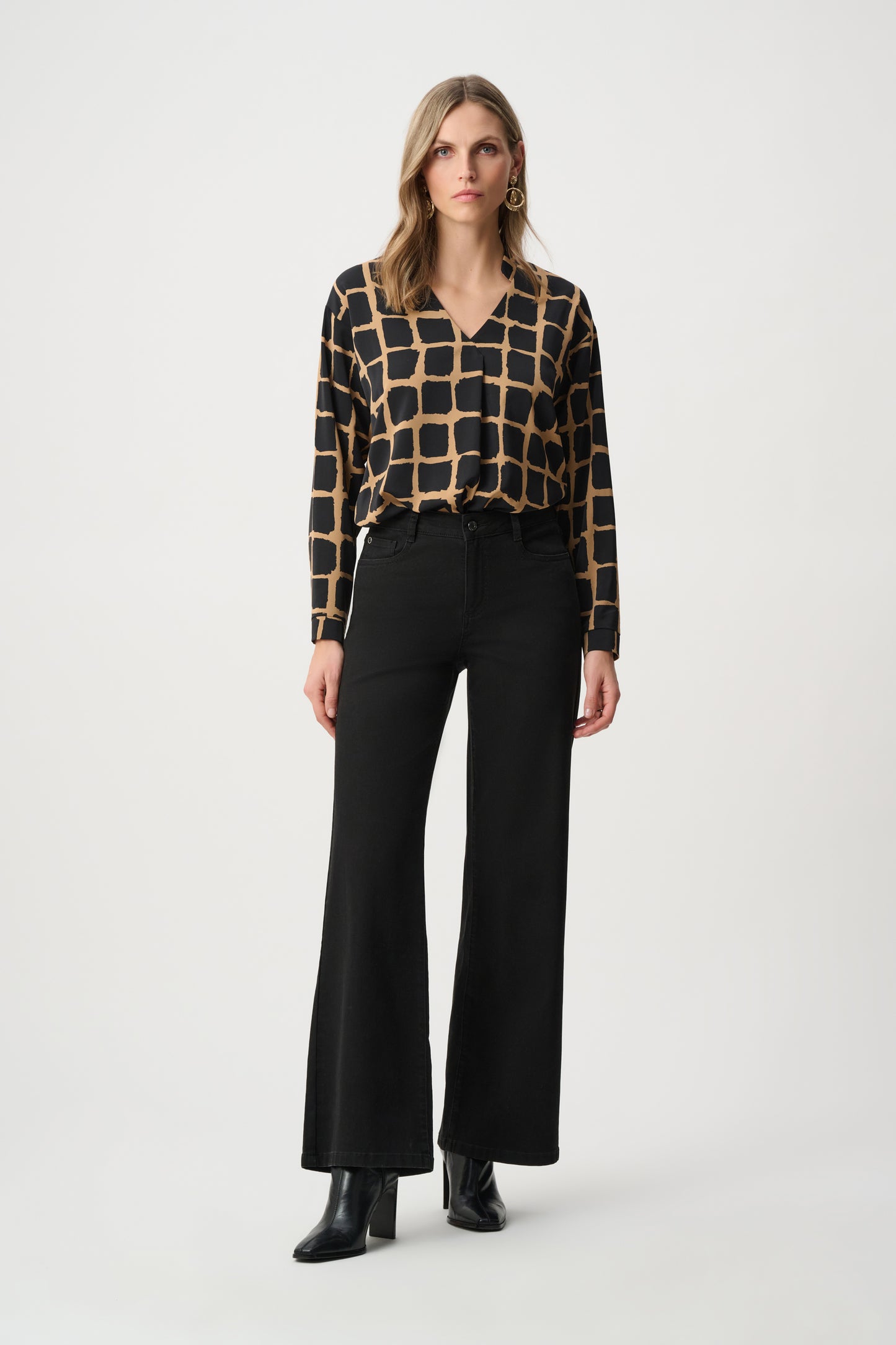 Recycled Woven Abstract Print Boxy Top. Style JR263169