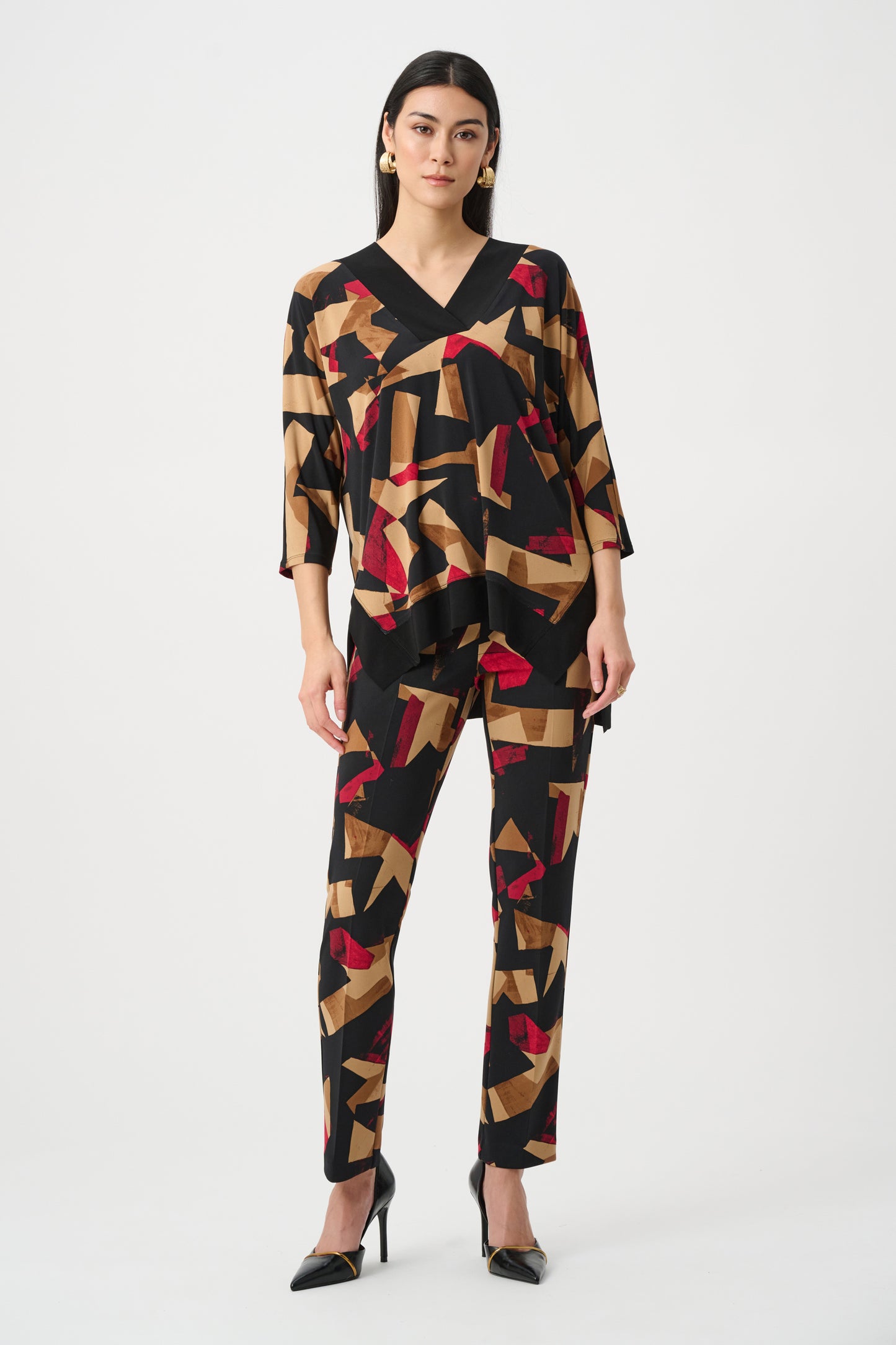 Silky Knit Abstract Print Boxy Tunic. Style JR263224