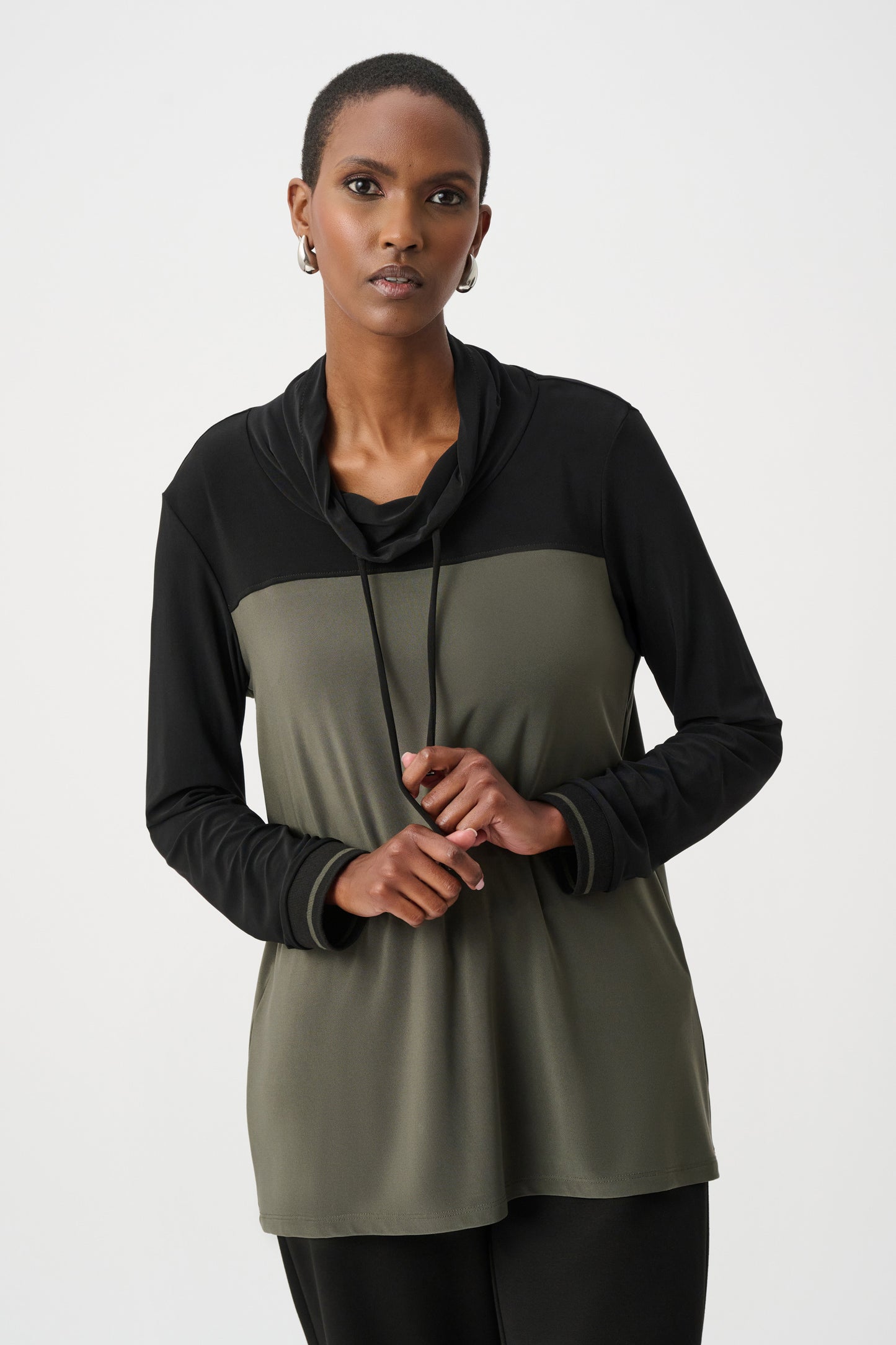 Silky Knit Color Block Funnel-Neck Tunic. Style JR263618
