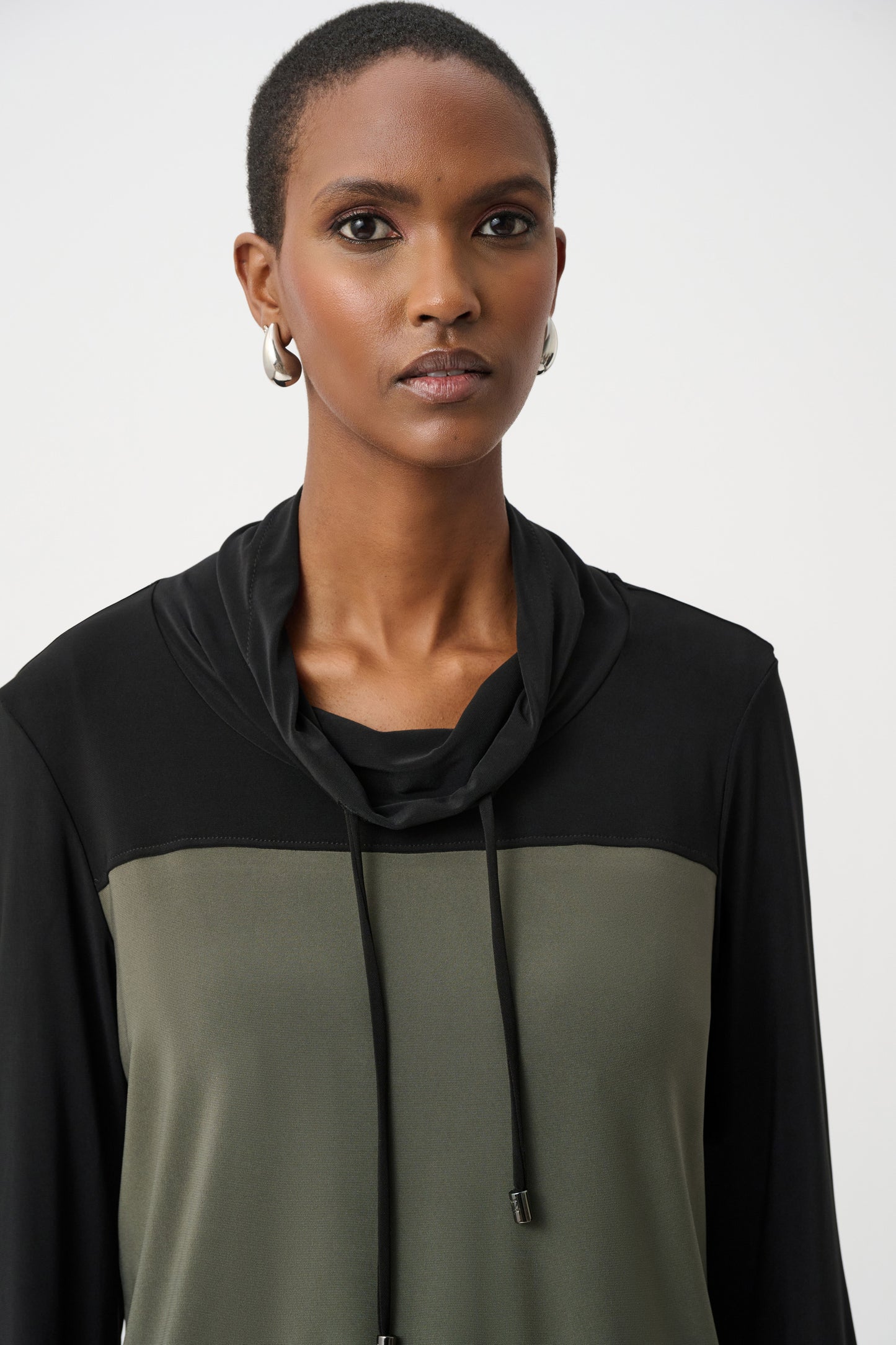 Silky Knit Color Block Funnel-Neck Tunic. Style JR263618
