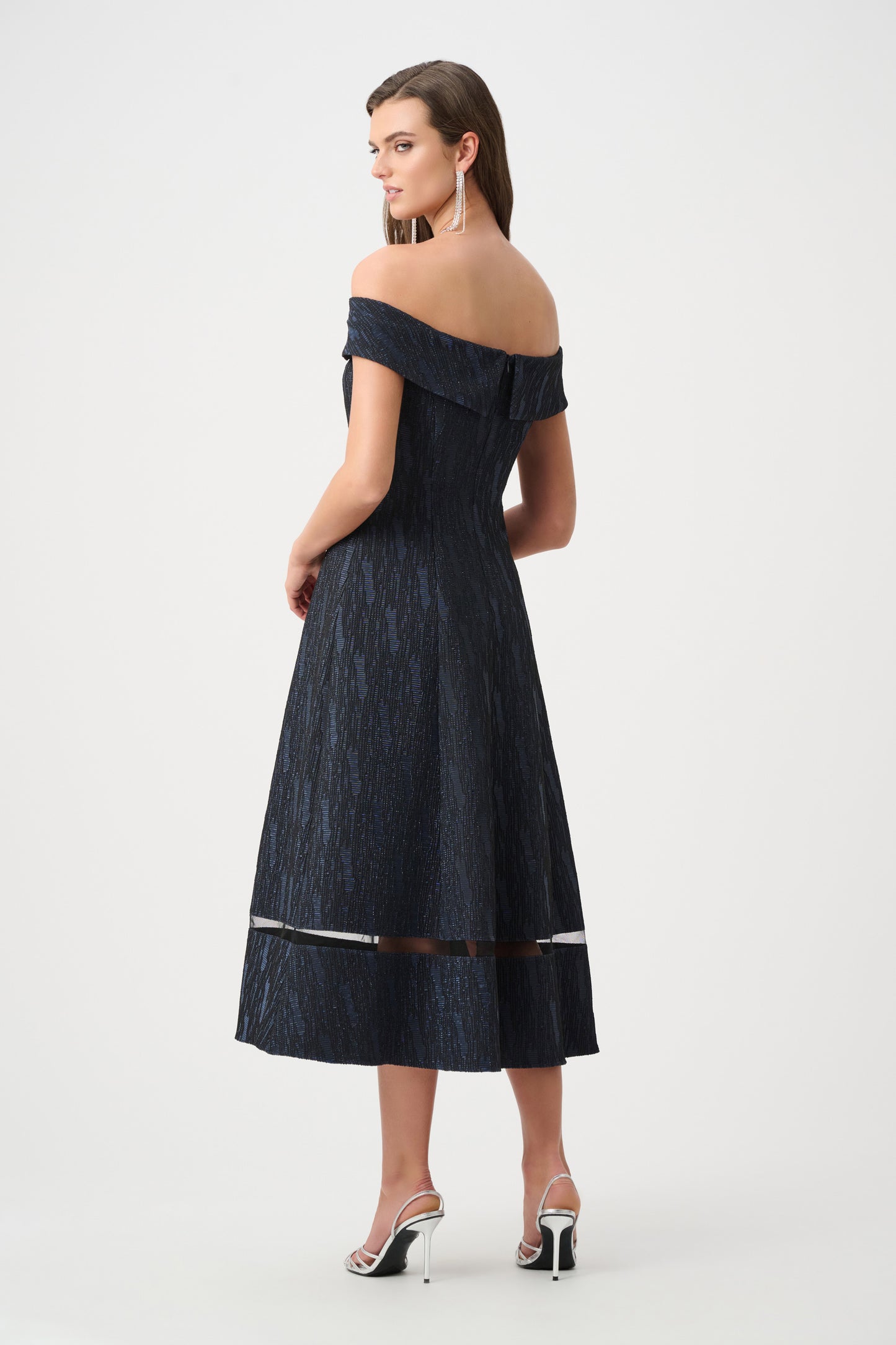 Signature Foil-Textured Jacquard Off-Shoulder Fit and Flare Dress. Style JR263742