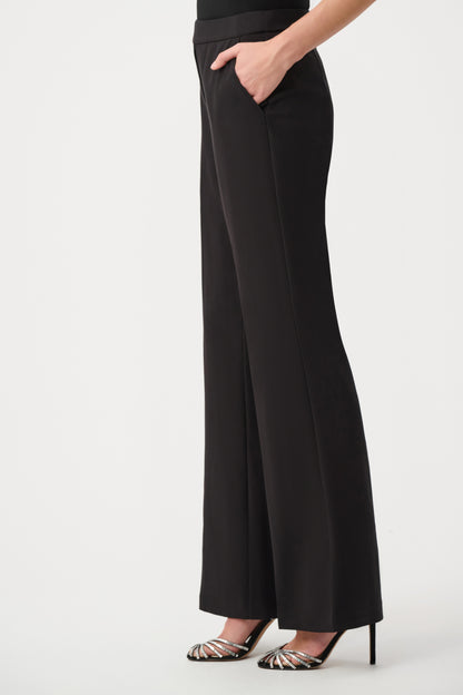 Signature Lux Twill Flared Pull-On Pants. Style JR263746