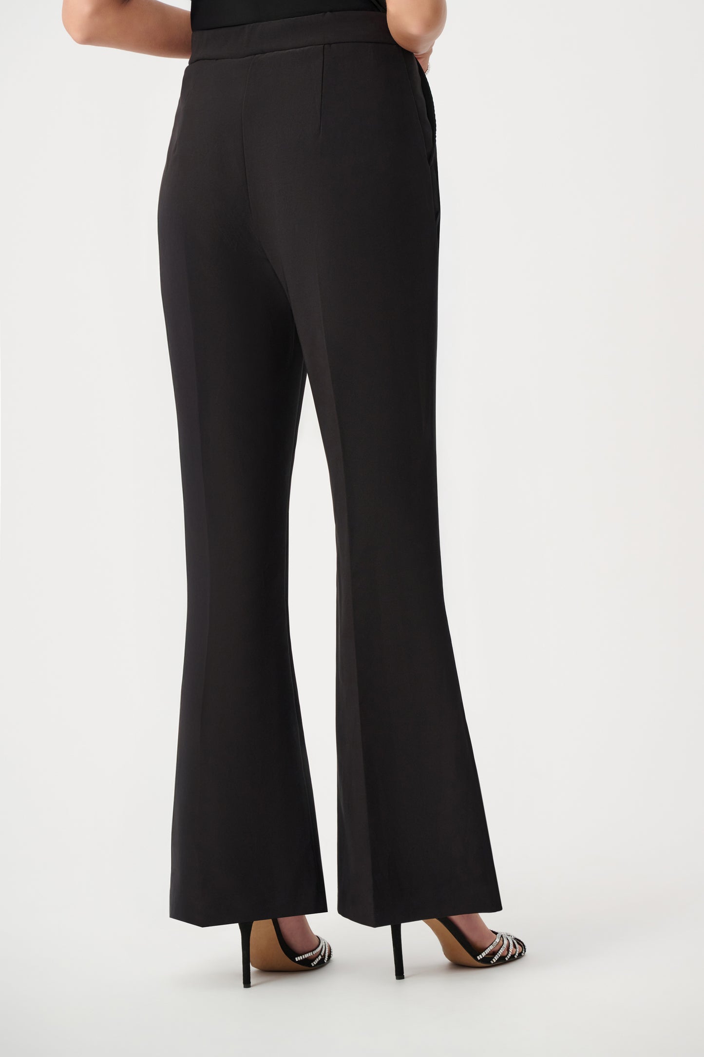 Signature Lux Twill Flared Pull-On Pants. Style JR263746
