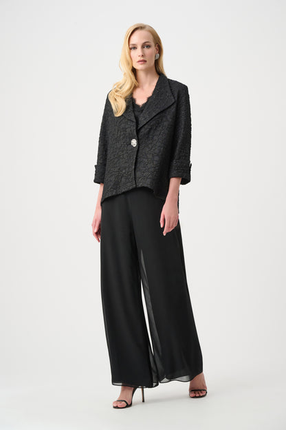 Signature Textured Jacquard Lapel-Collar Trapeze Jacket. Style JR263761