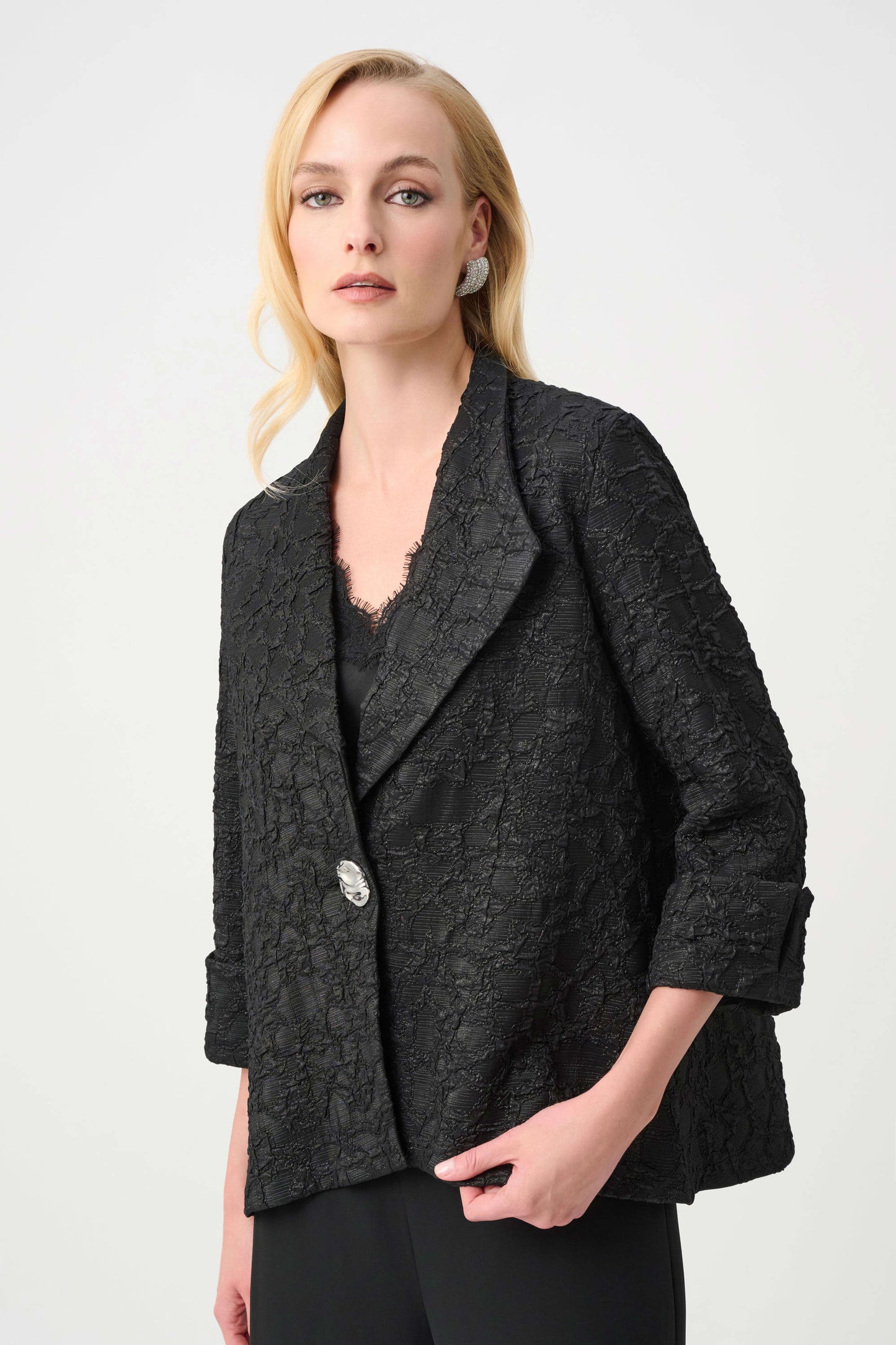 Signature Textured Jacquard Lapel-Collar Trapeze Jacket. Style JR263761