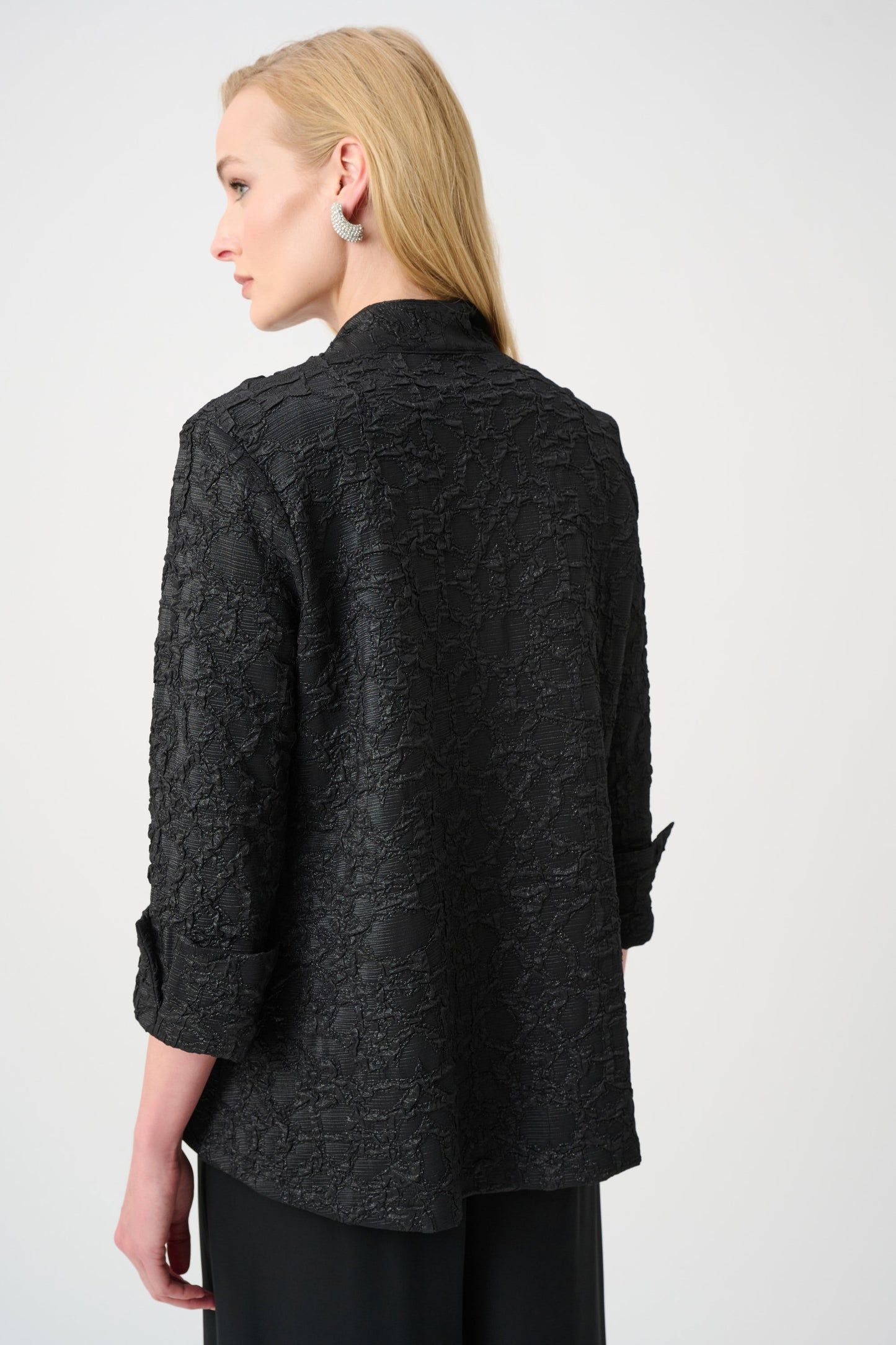 Signature Textured Jacquard Lapel-Collar Trapeze Jacket. Style JR263761