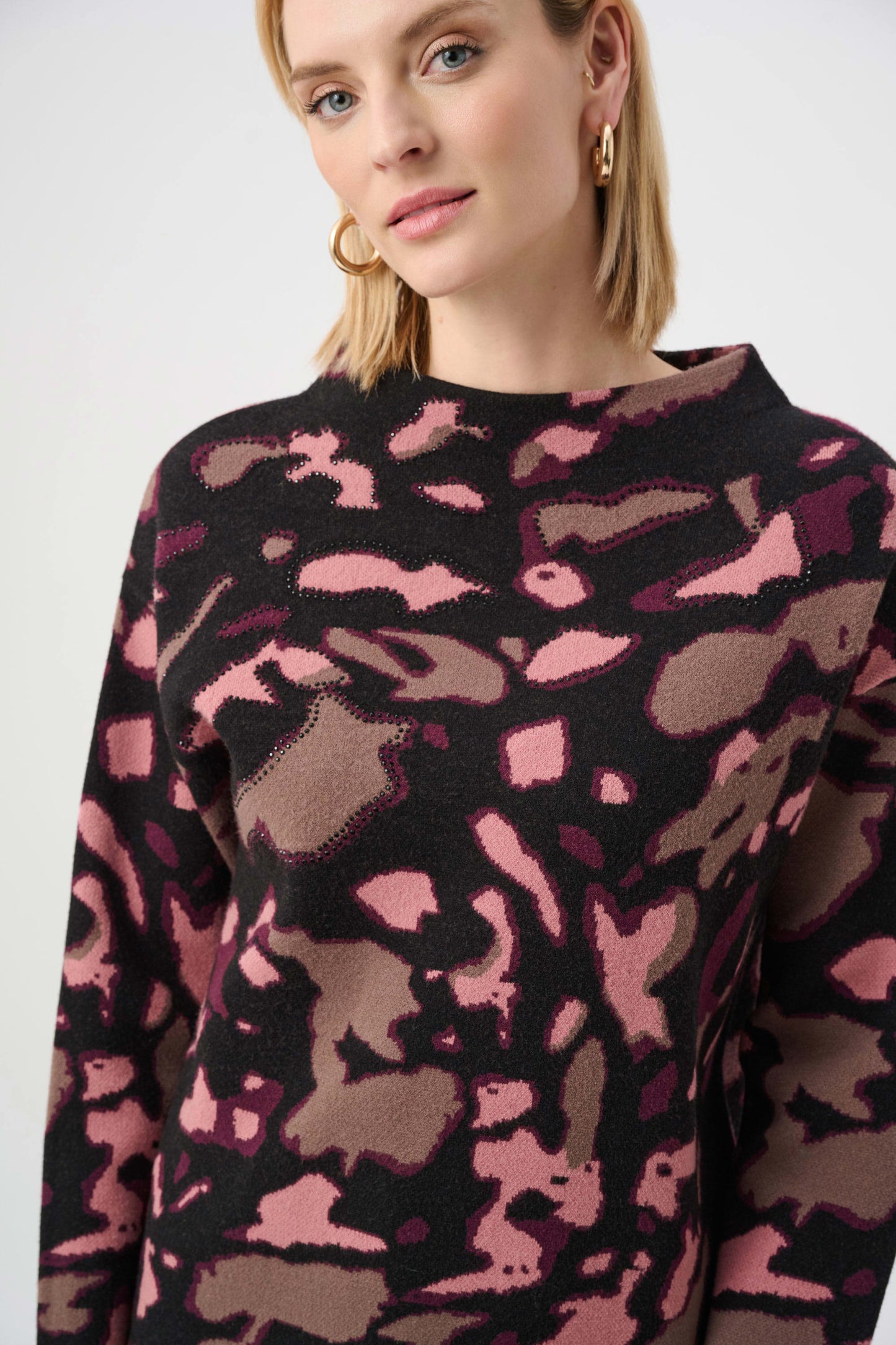 Abstract Print Jacquard Rhinestone Detail Sweater. Style JR263930