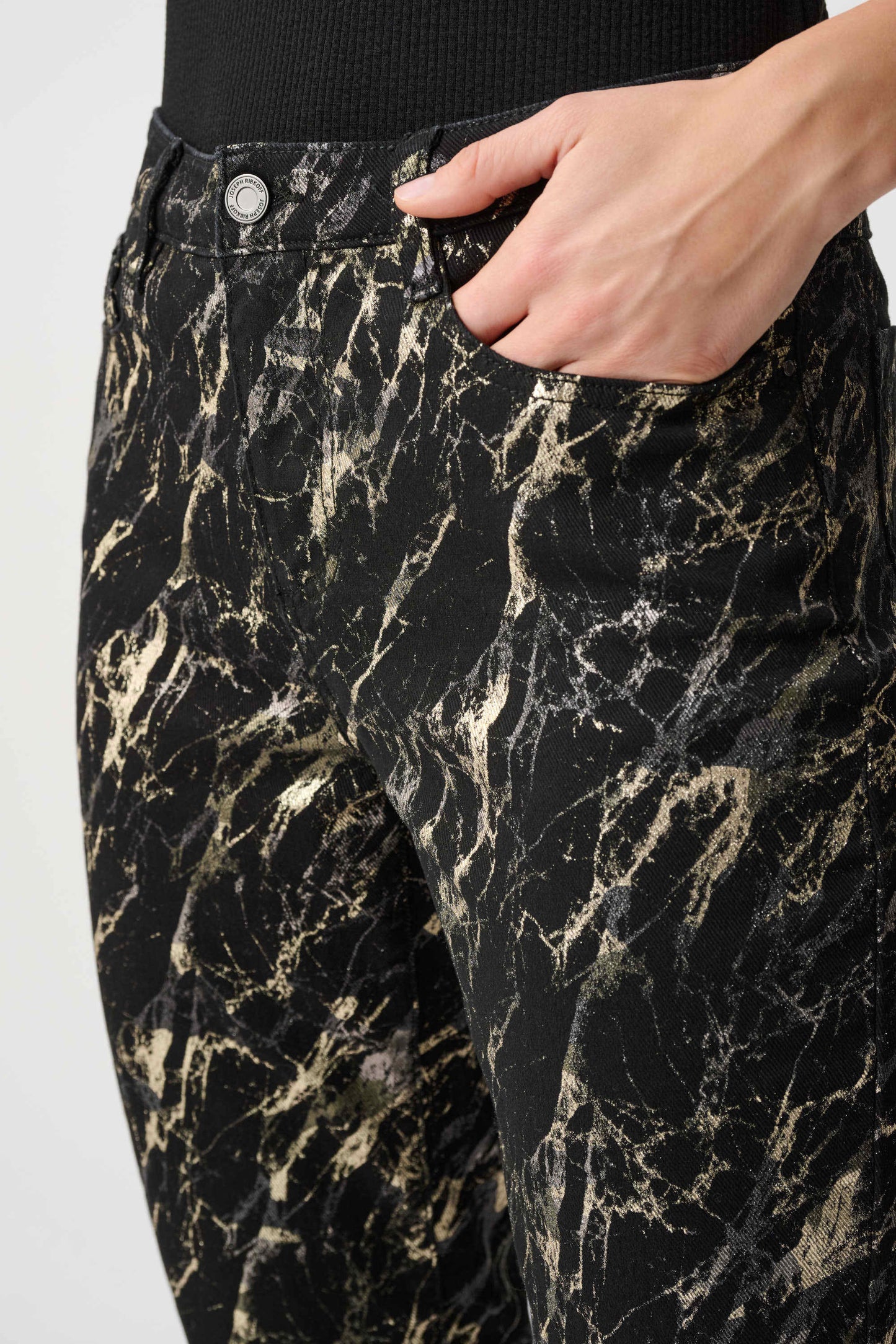Stretch Denim Abstract Print Straight Leg Jeans. Style JR263972
