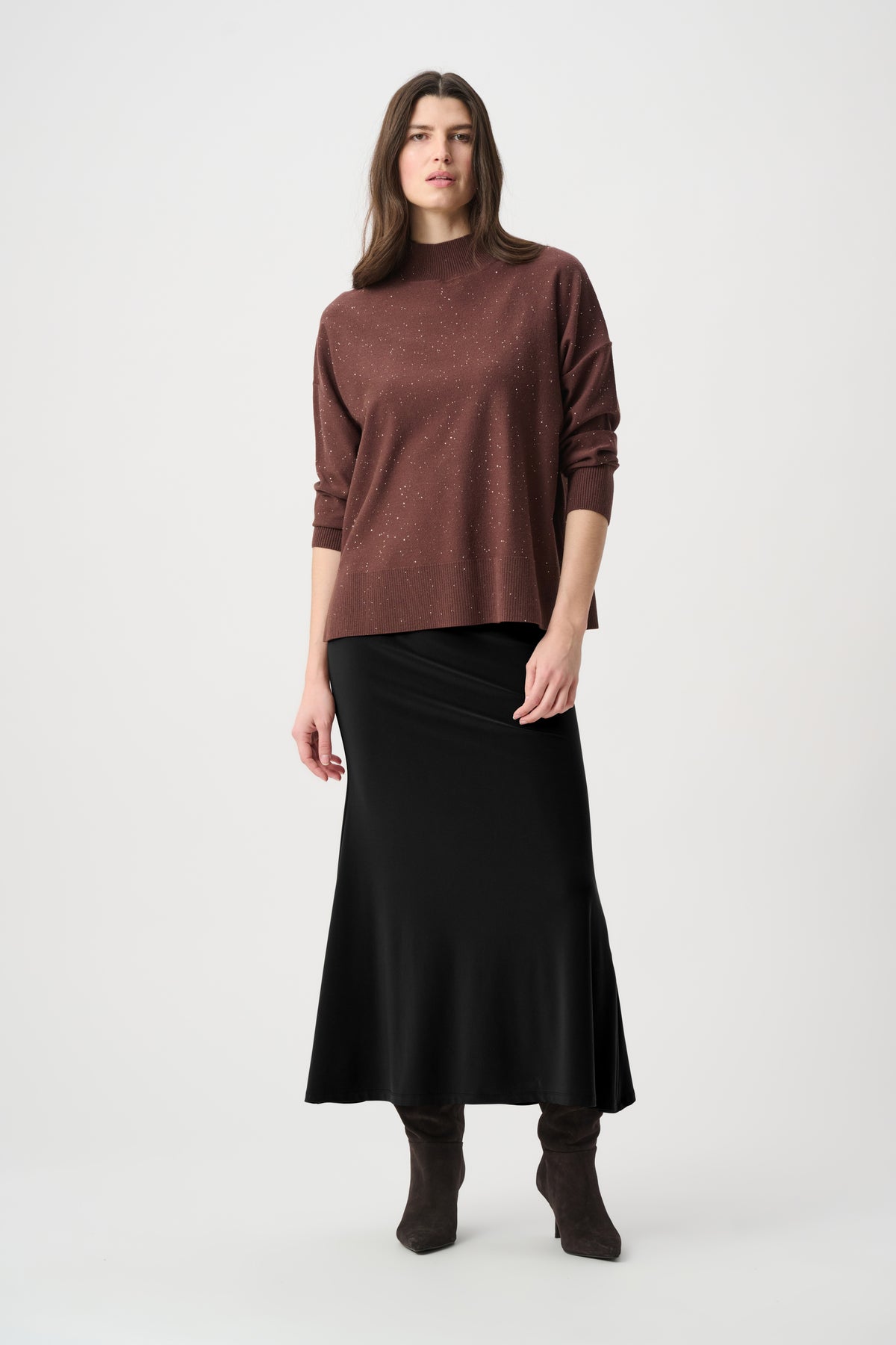 Elastic Waist Flowy Trumpet Skirt. Style JR264056