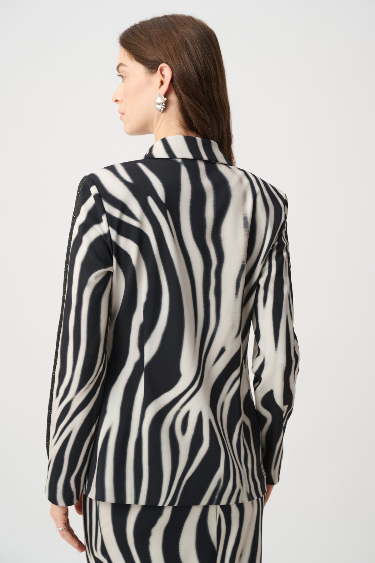 Animal Print Rhinestone Details Blazer. Style JR264129