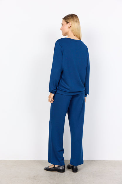 Blue Long Sleeve V-Neck Top. Style SOYA4F26701