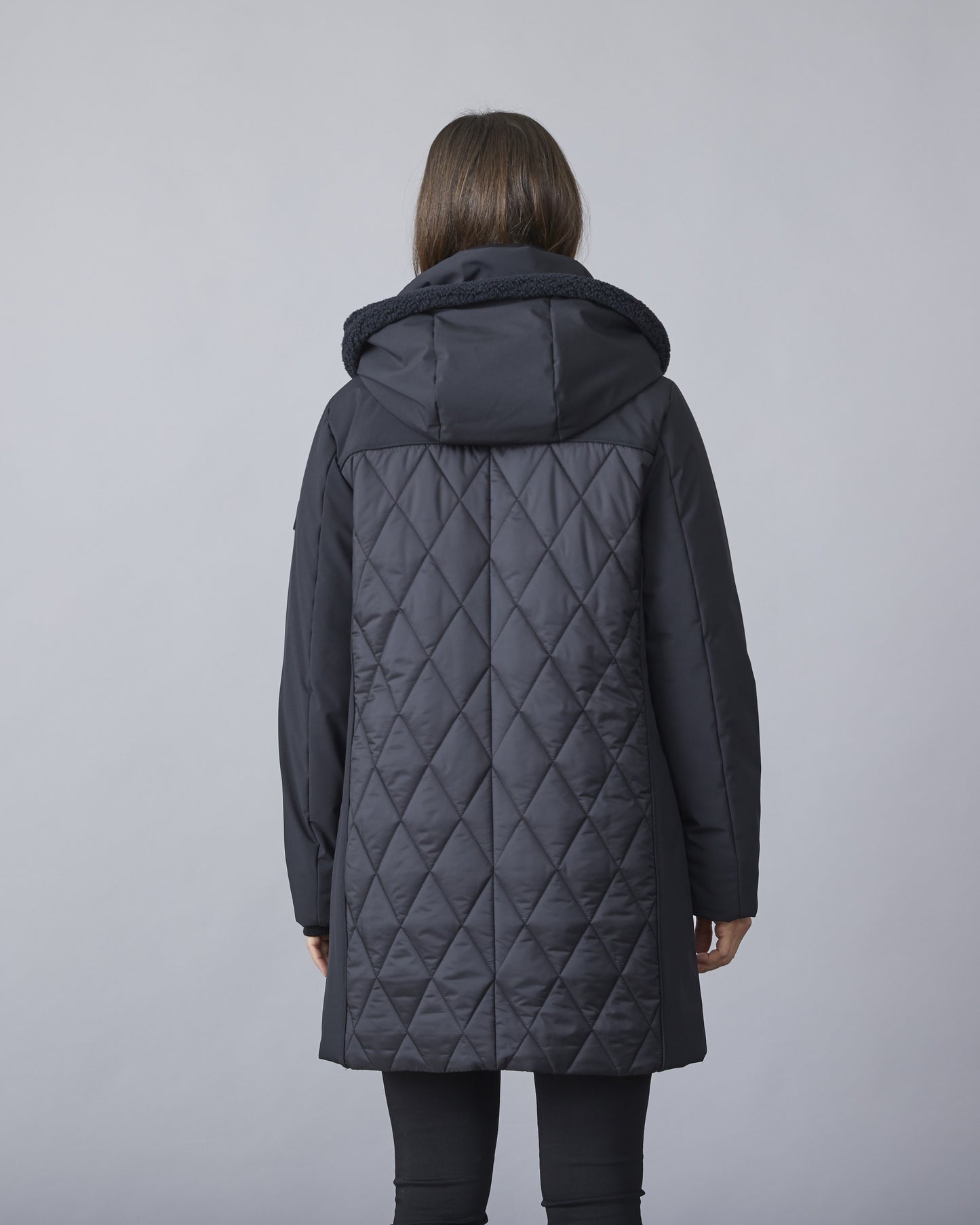 Kit Diamond Quilted Outerwear. Style JUN2688