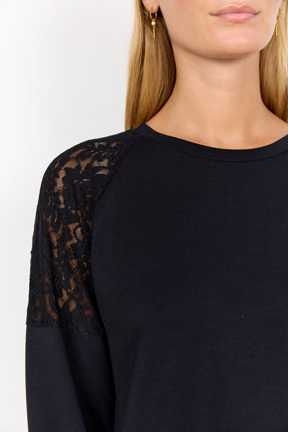Black Shoulder Lace Detail Pull-Over Sweater. Style SOYA4F27267