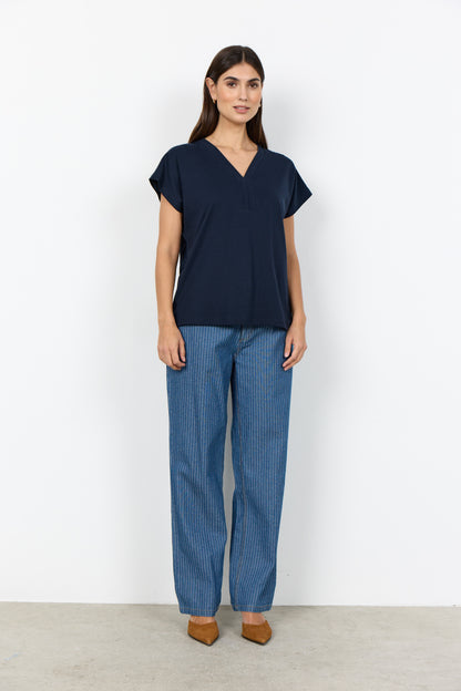 Stitching Detail V-Neckline Short Sleeve Cotton Top. Style SOYA27476