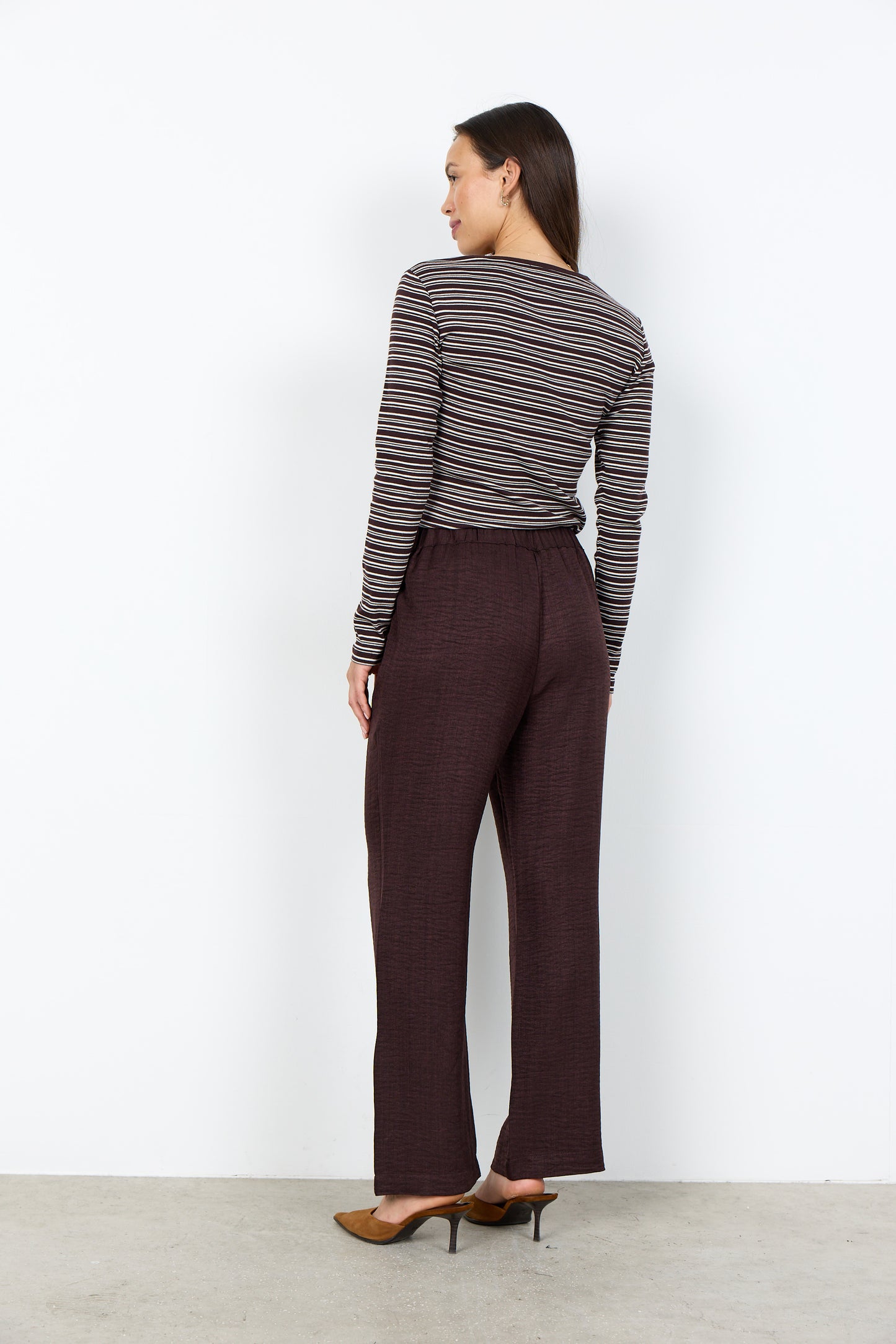 Long Sleeve Round Neck Striped Ribbed Top. Style SOYA27808