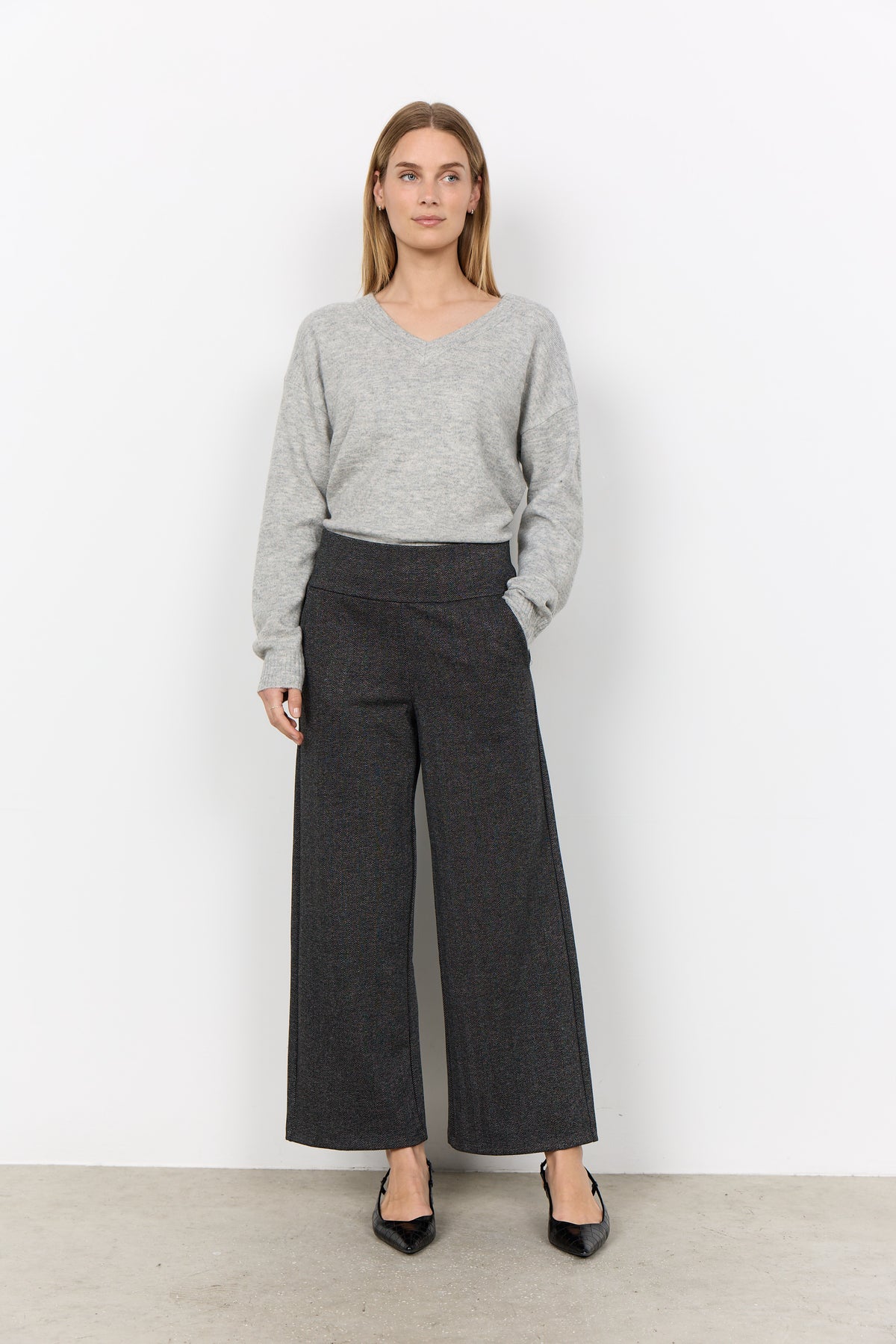Tweed Wide Leg Pull-On Pant. Style SOYA27814
