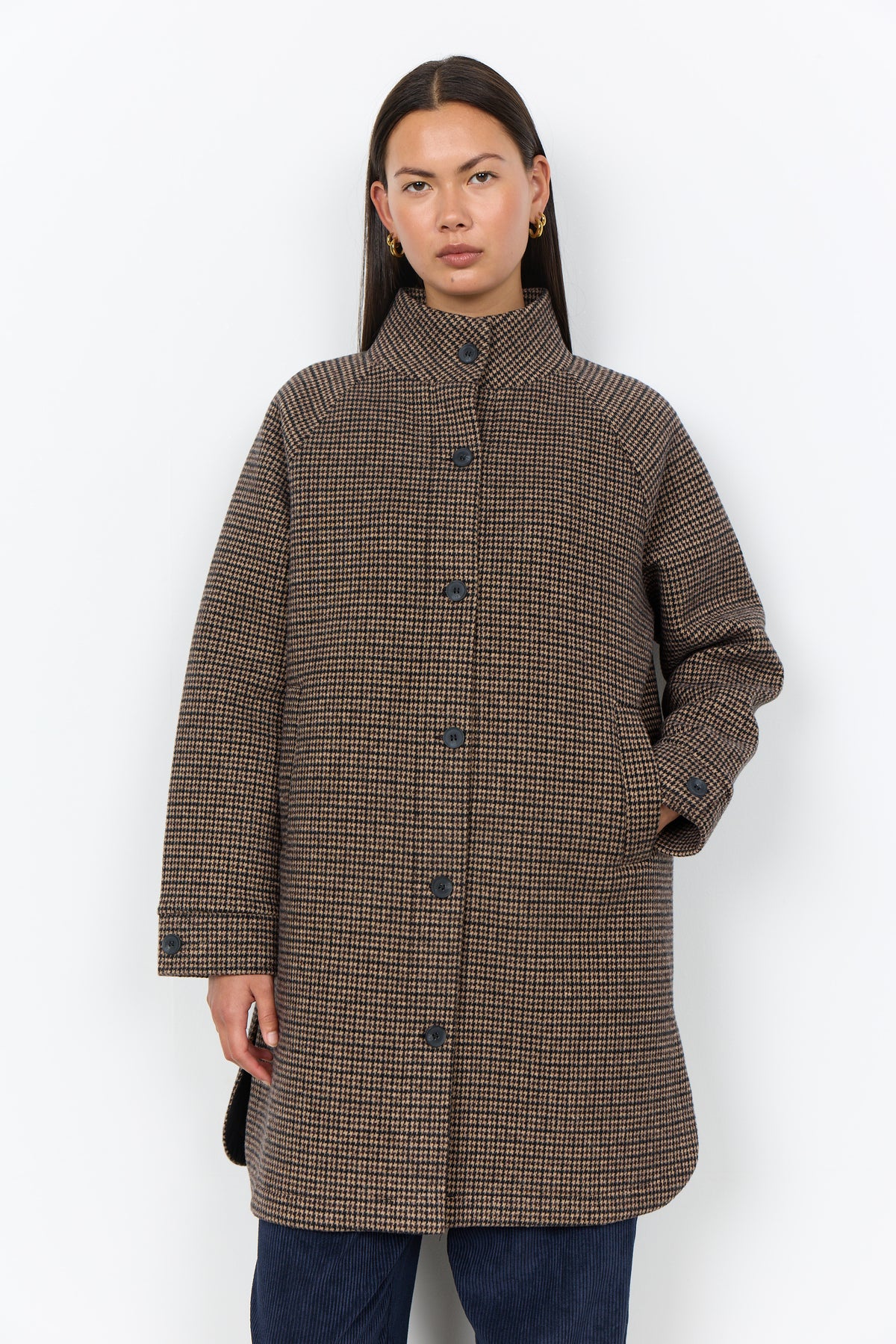 Houndstooth Button Front Mock Neck Jacket. Style SOYA27832