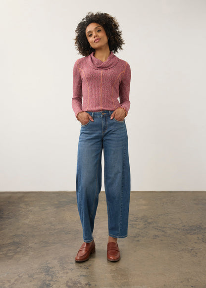 Girlfriend Barrel Ankle Denim. Style FD2795370
