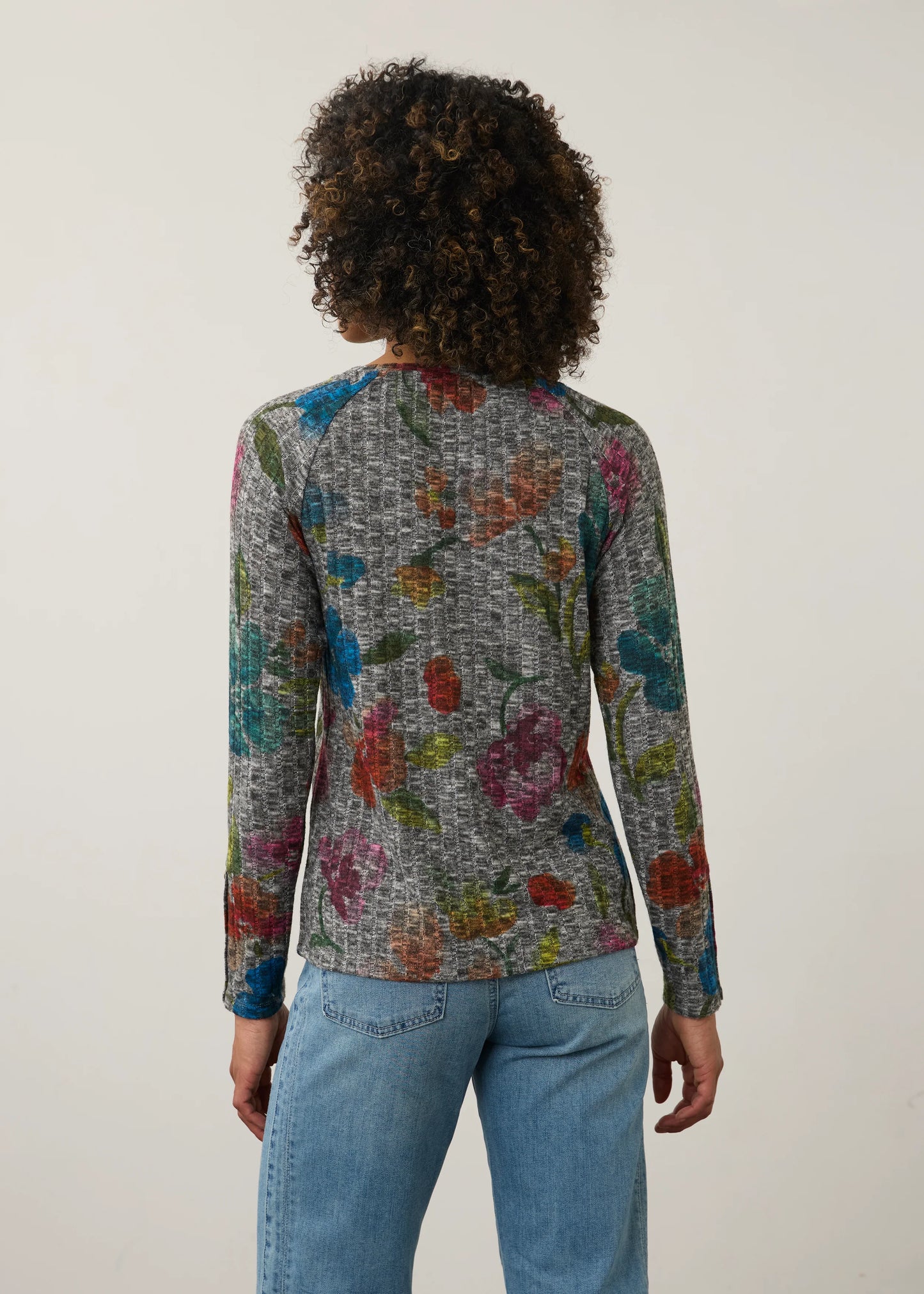 Gold Snap Button Cuff Floral Ribbed Knit Top. Style FD3359508
