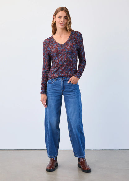 Ribbed Scrunch Sleeve V-Neck Top. Style FD3184508
