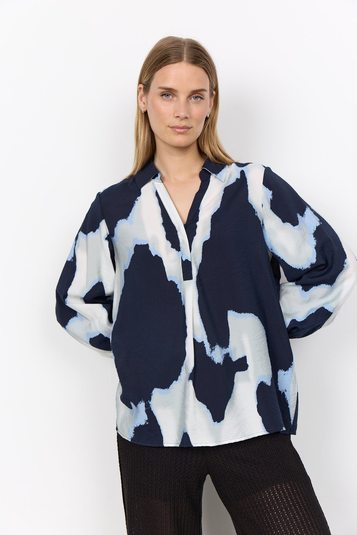 Collared Long Sleeve 1/2 Button Blouse. Style SOYA41880