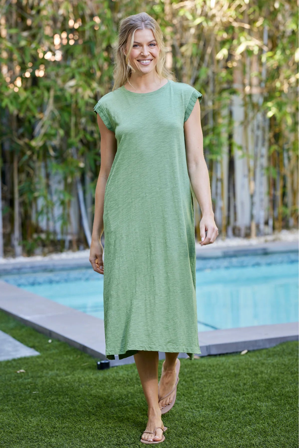 Cap Sleeve Column Silhouette Side Slits Dress. Style MO41G-A6061