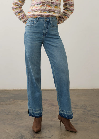 Suzanne Straight Leg Undone & Slitted Hem Jeans. Style FD6916843