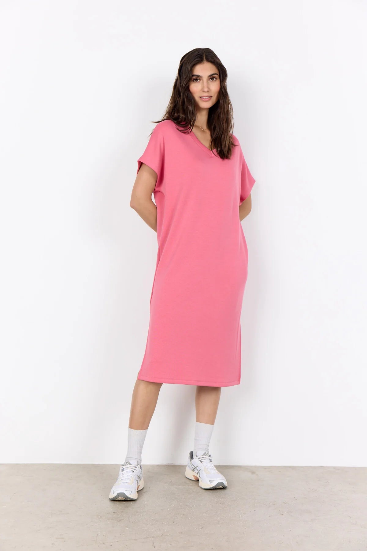 V-Neck Drop Shoulder Soft Stretch Fabric Midi Dress. Style SOYA27539