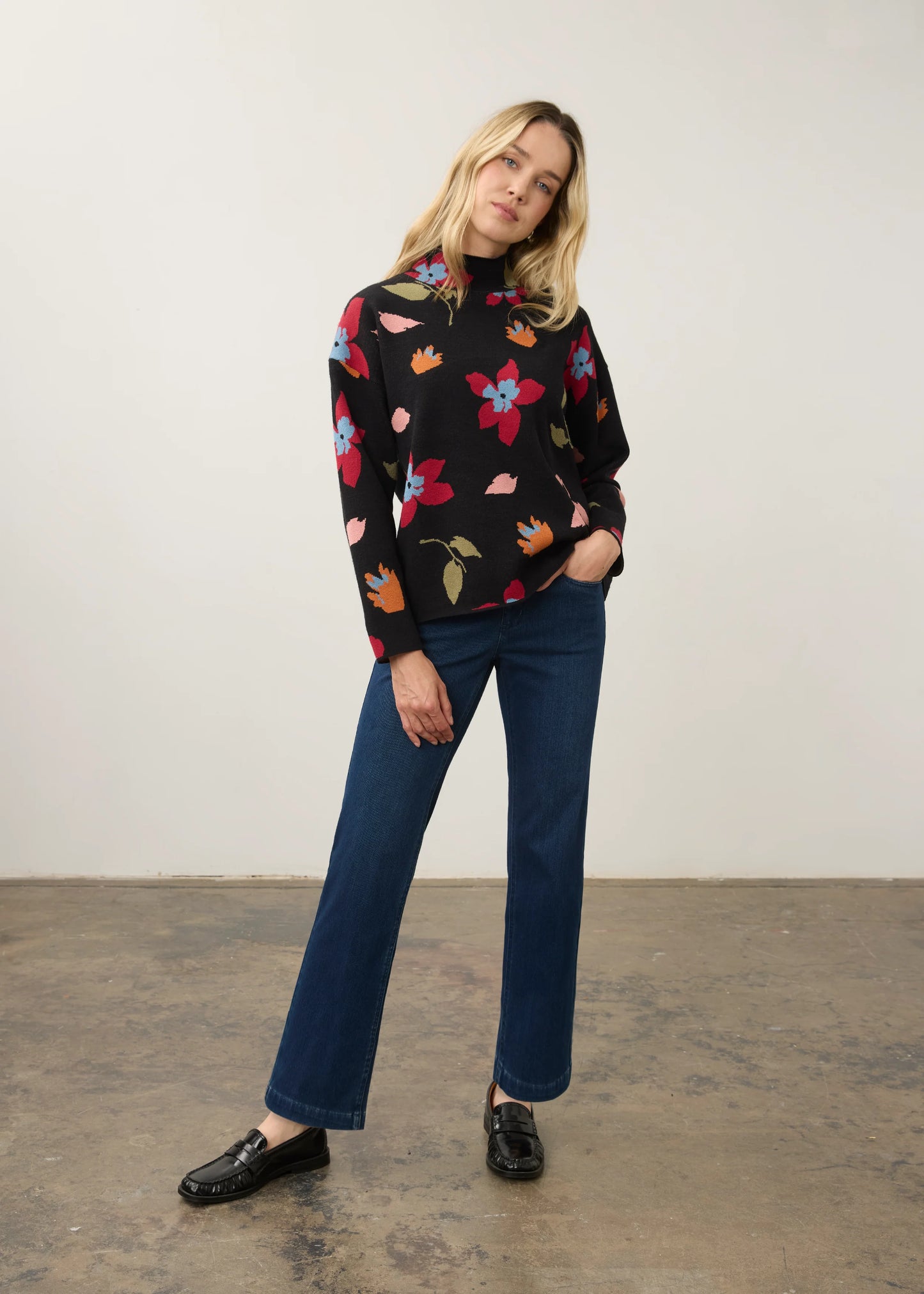 Mock Neck Long Sleeve Printed Sweater. Style FD1301535