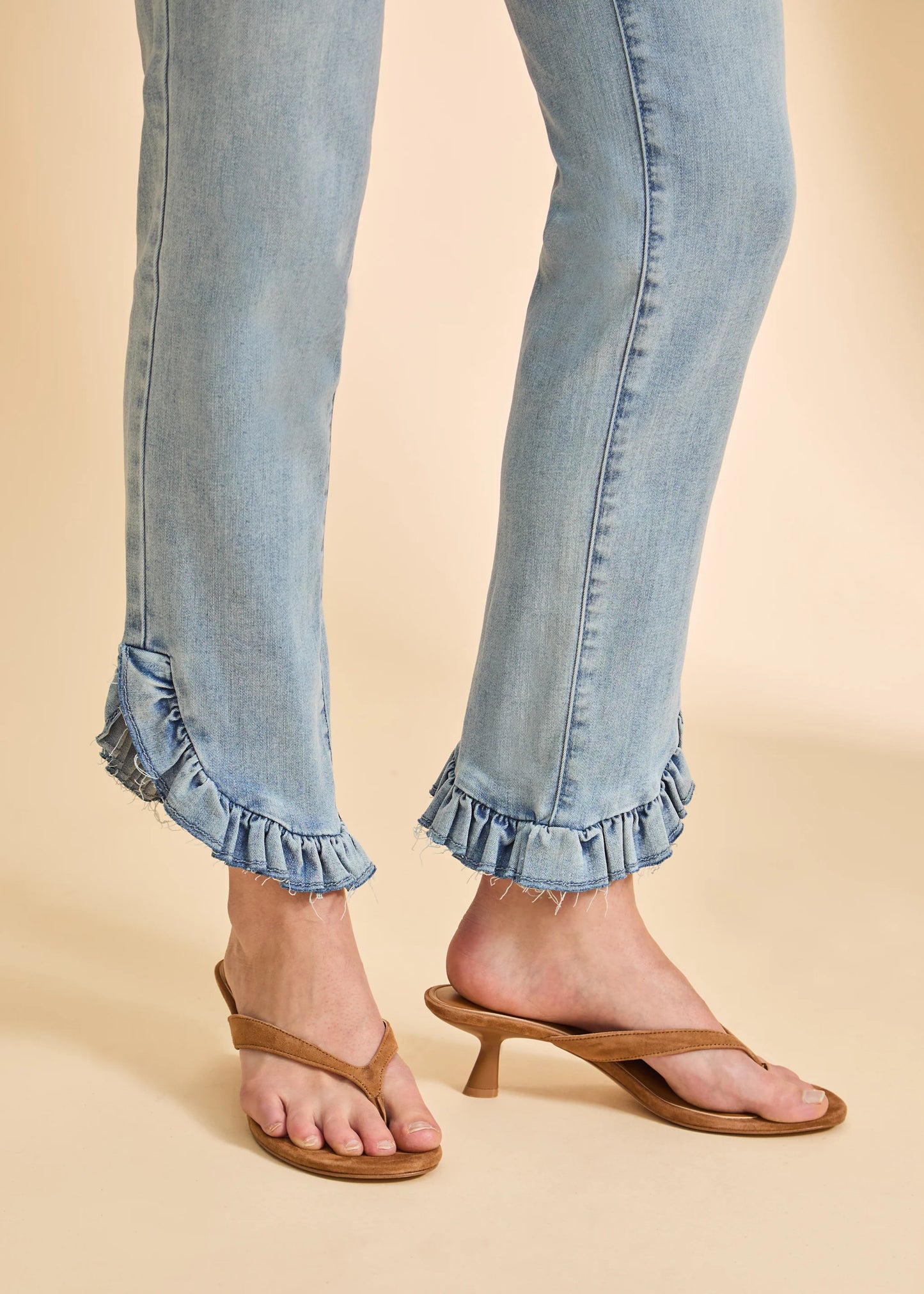 Ruffle Bottom Trim Pencil Leg Pull-On Jean. Style FD2733669S