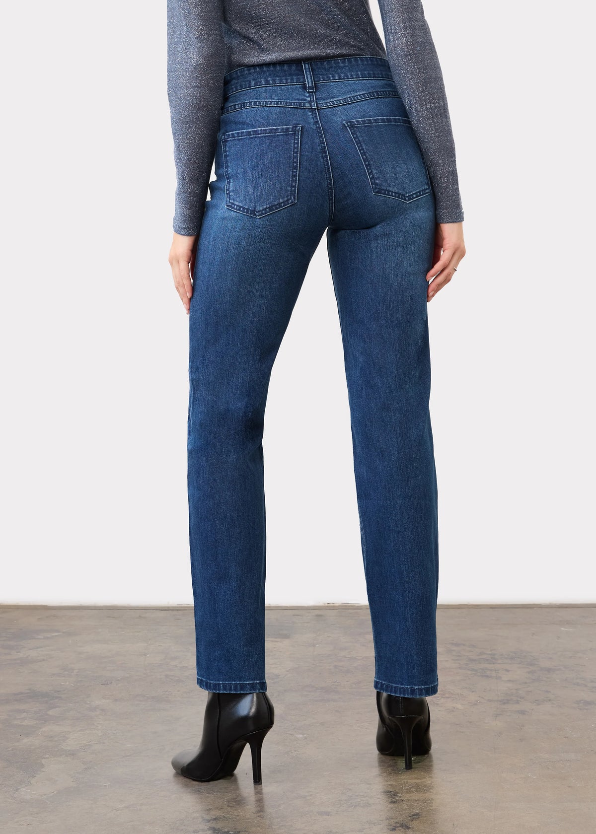 Christina Embroidered Argyle Straight Leg Jean. Style FD5404779