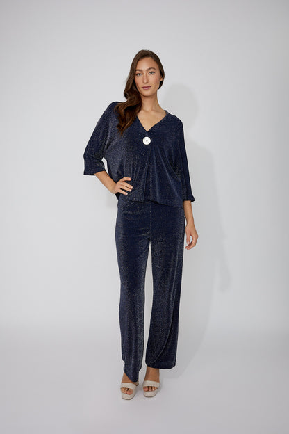 Glitter V-Neck 3/4 Sleeve Raglan Top. Style FL268226