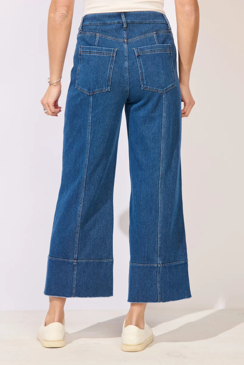 Cropped Length Center Seam Pull-On Jean. Style ESC64019