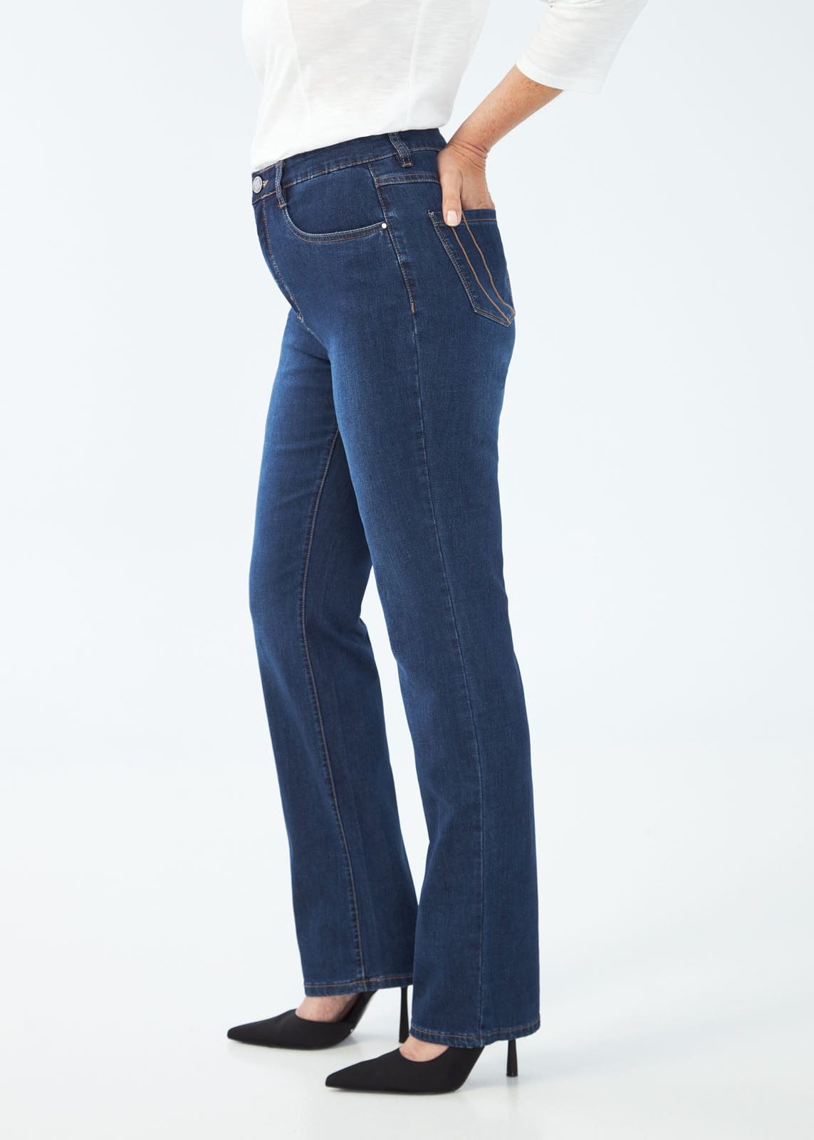 Supreme Denim Peggy Straight Leg in Multiple Colours. Style FD6627250