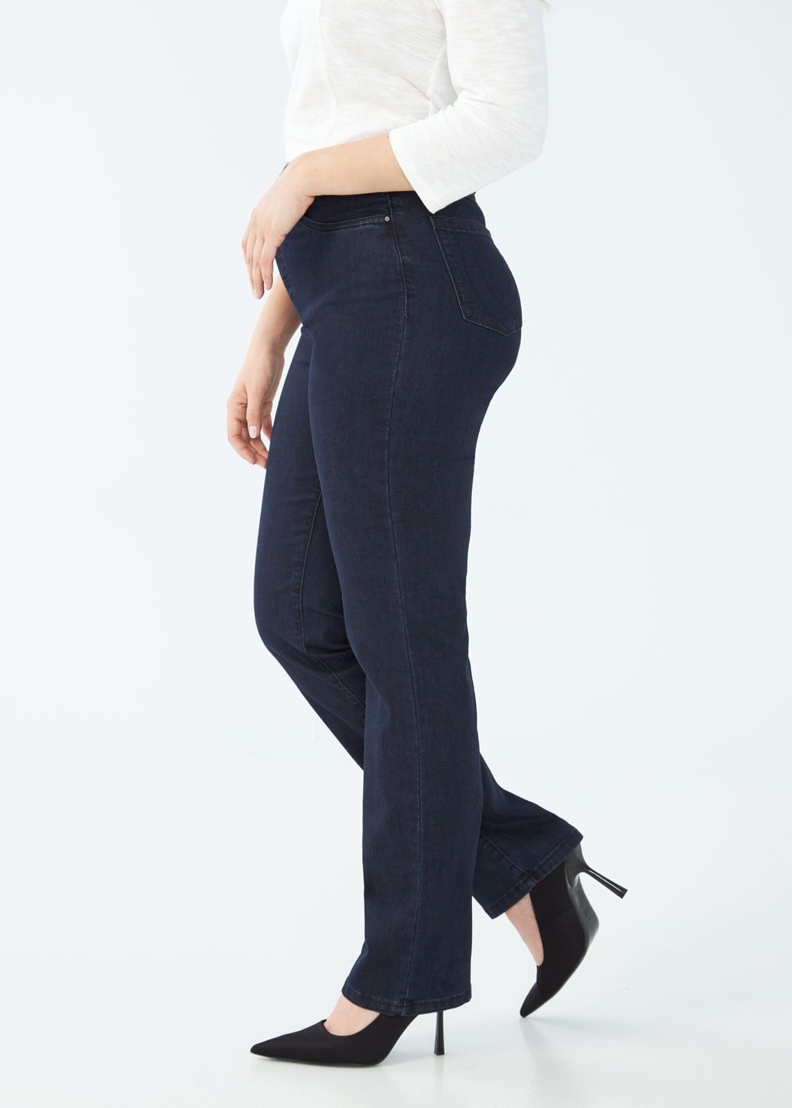 Supreme Denim Peggy Straight Leg in Multiple Colours. Style FD6627250