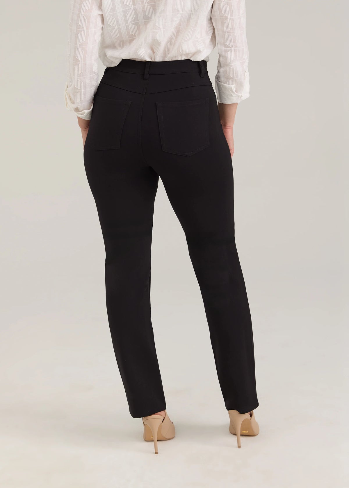 Ponte Suzanne Straight Leg Pant. Style FD6922396