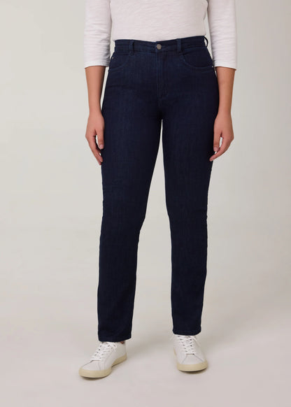 Suzanne Straight Leg Jean. Style FD6953250