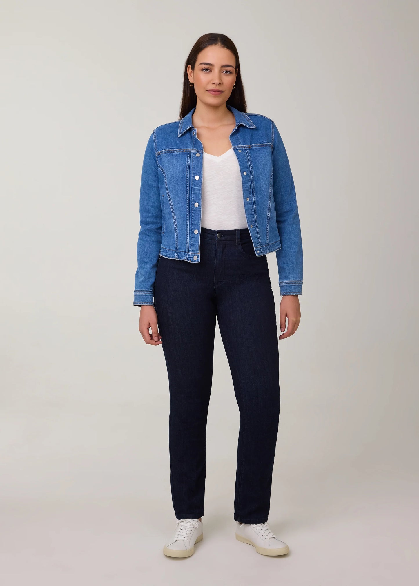 Suzanne Straight Leg Jean. Style FD6953250